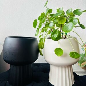 2 light weight metal planter - reversible too!